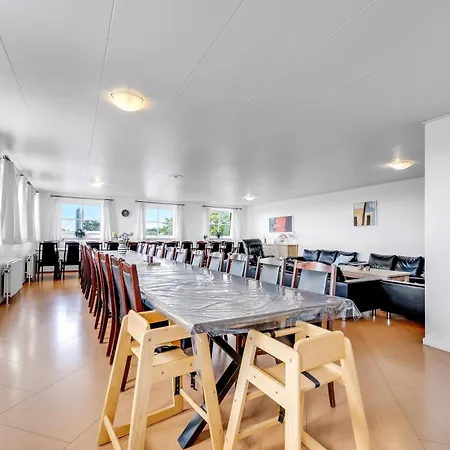 40-person Home, With Large Pool Area And Panoramic Views Of The Limfjord *