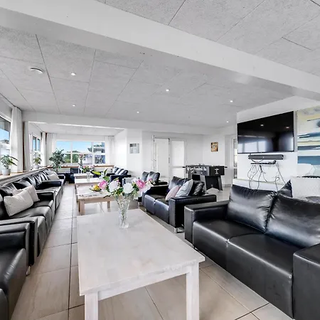 40-person Home, With Large Pool Area And Panoramic Views Of The Limfjord Сasa de vacaciones Thyholm