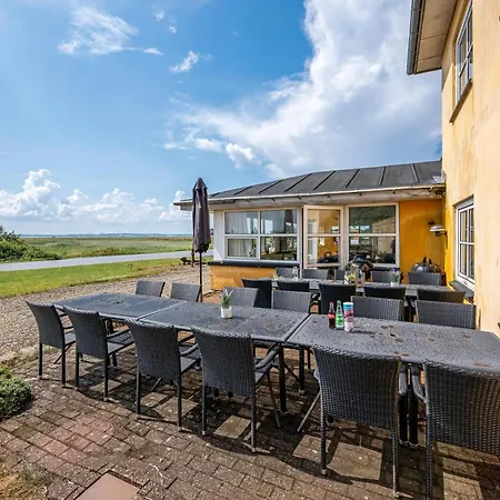 40-person Home, With Large Pool Area And Panoramic Views Of The Limfjord بيت للعطل