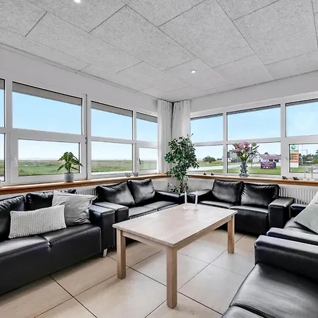 Сasa de vacaciones 40-person Home, With Large Pool Area And Panoramic Views Of The Limfjord Thyholm