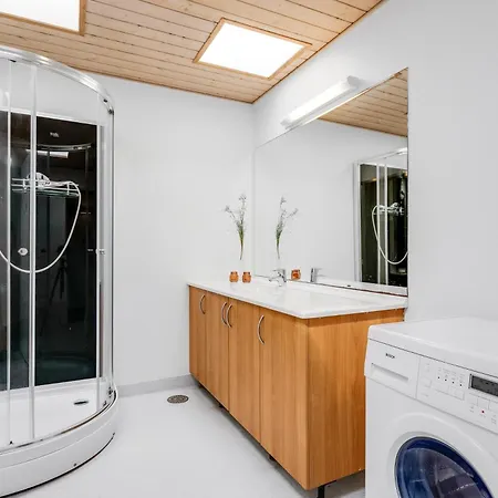 40-person Home, With Large Pool Area And Panoramic Views Of The Limfjord Thyholm