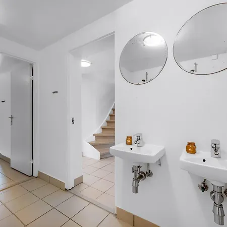 Сasa de vacaciones 40-person Home, With Large Pool Area And Panoramic Views Of The Limfjord